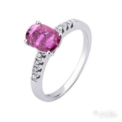 ANELLO ORO 18kt. CON DIAMANTI E RUBINO NATURALE