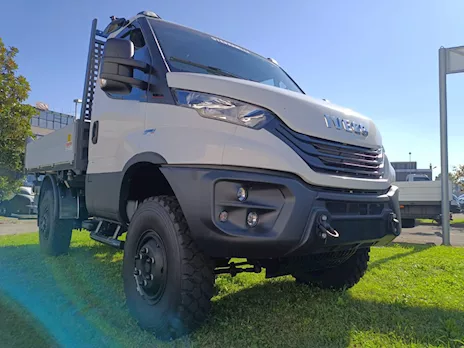 Iveco Daily 35S18 4x4 ribaltabile nuovo pronta consegna