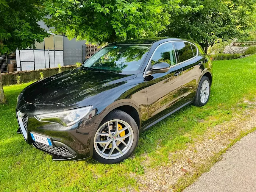 Alfa Romeo Stelvio 2.0 t First Edition Q4