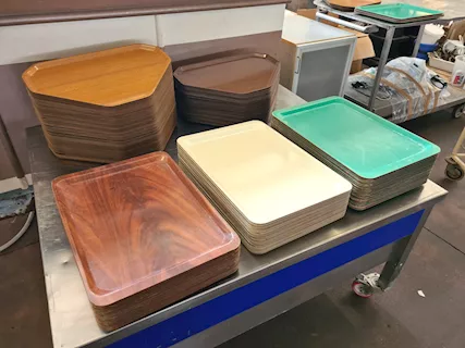 Vassoi rettangolari per cucina usati