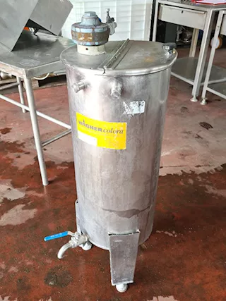 Cisterna inox per detersivi con agitatore usata