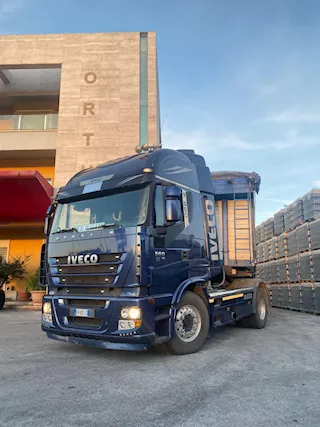 Trattori stradali Iveco Stralis 560