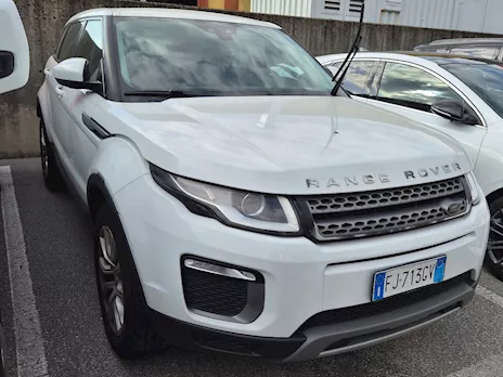 Range Rover Evoque cilindrata 2000 TDI con il motore rotto
