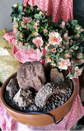 Bellissima fioriera con ricircolo acqua