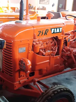 Fiat 25r 2rm presa di forza - gommenuove - riverniciato