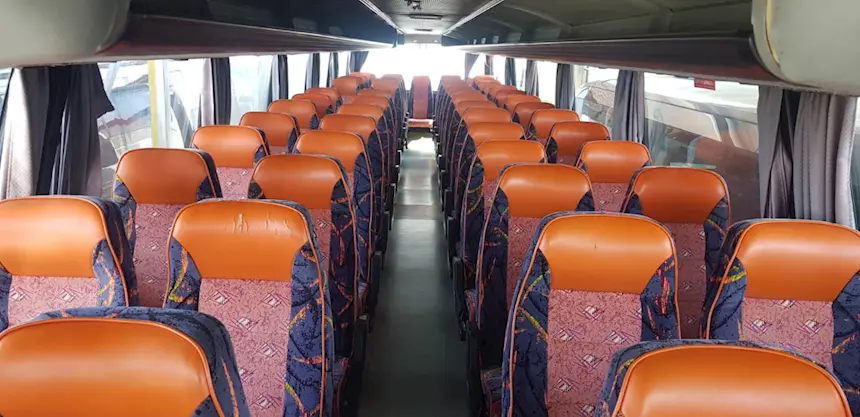 Foto 3 Setra 328 Anno 2001 Km 0, in buone condizioni