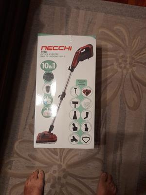 Scopa a vapore multiuso disponibile