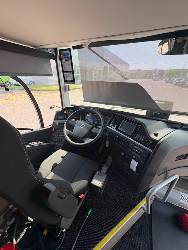 Volvo 9700 DD Superior Km 1 Euro 6, colore esterno, cambio automatico
