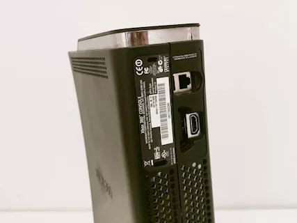 Microsoft XBOX 360 Fat 120Gb Nera con Controller e Cuffie - Foto 6