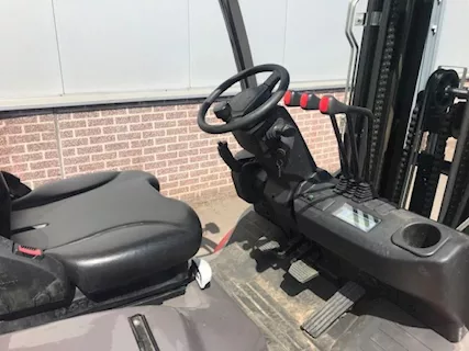 Carrello usato Diesel Manitou MI25D, anno 2019 - Foto 5
