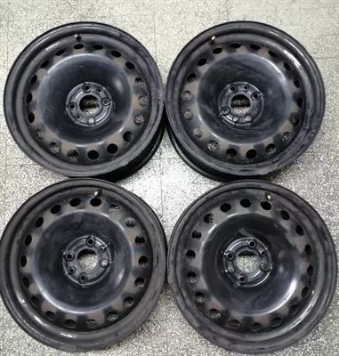 Cerchi in Ferro da 16 per Lancia Delta e Fiat Bravo