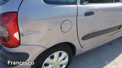Foto 5 Citroen Xsara Picasso 2.0 anno 2000