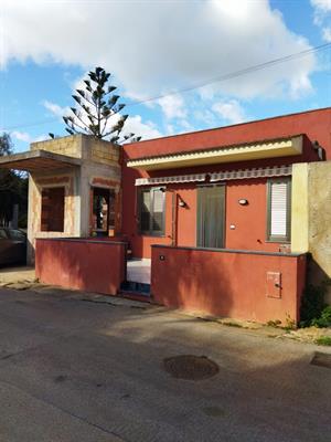CASA INDIPENDENTE DI 90MQ RIFINITA + 30MQ DI STRUTTURA