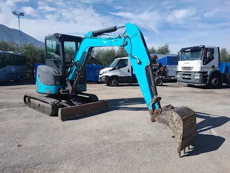 Miniescavatore usato Hitachi Airman AX38U-5