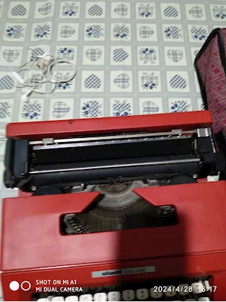 Macchina da scrivere Olivetti college, come nuova - Anteprima 6