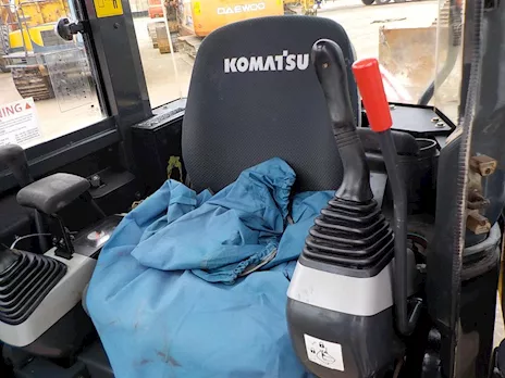 2012 Komatsu PC55MR-3 miniTipologia escavatore, ottimo stato - Anteprima 3
