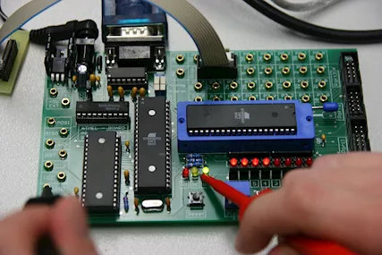 Servizio di Riparazioni Elettroniche