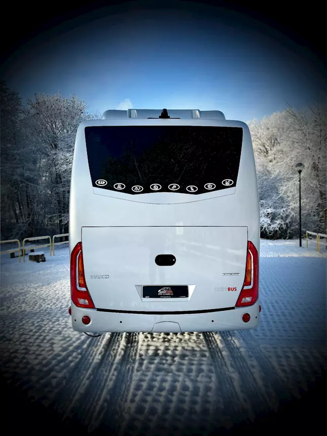 Foto 6Iveco Daily Cuby 70C Tourist Line 29+1+1 posti Km 0 Euro 6, cambio automatico