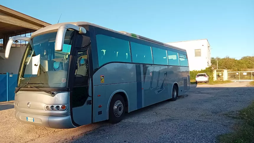 Domino HD anno 2004 Euro 3 col disco Iveco, cambio manuale