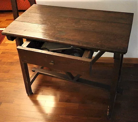 Tavolino rustico '900 in legno