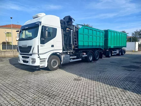 Iveco Stralis 480 scarrabile gru polipo e rimorchio