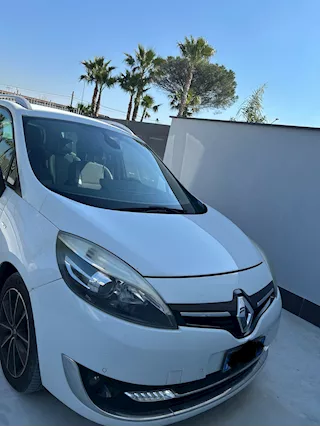 RENAULT MEGANE SCENIC