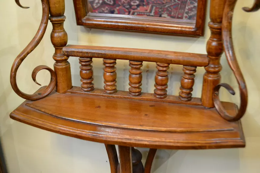 Toilette con specchio basculante stile Thonet, in legno - Foto 8