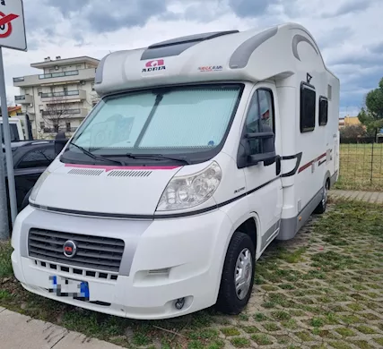 Camper Semi-integrale Adria Matrix Axess M650 SK su Fiat - Foto 2