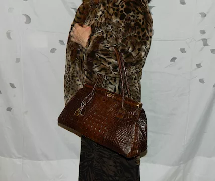 Borsa frame alligatore