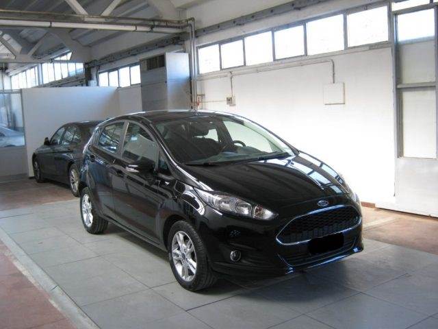 FORD FIESTA 1.4 GPL TITANIUM 5 PORTE GPL DI SERIE