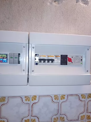 Installazione impianto fotovoltaico Off Grid: senza allaccio - Foto 5