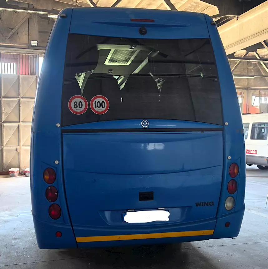 Foto 3IVECO WING Anno 2014 Km 274000 Euro 5, cambio manuale