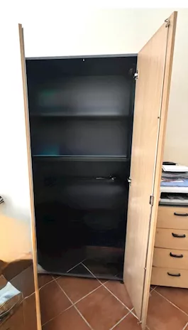 Arredamento completo per ufficio, legno chiaro, ottimo stato - Foto 3