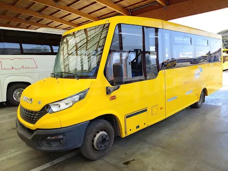 Scuolabus Iveco indcar 54.176 km (tecnologia CNG)
