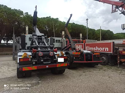 Iveco Trakker 410,500 8X4 con gancio scarrabile Anno 2006, gommato nuovo - Foto 3