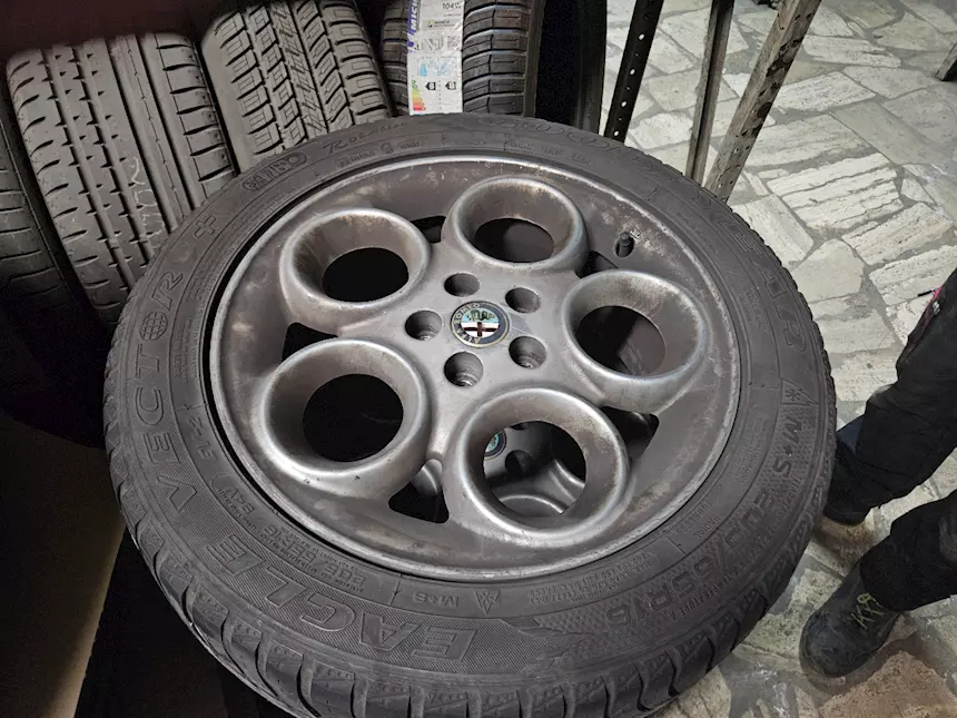 4 Cerchi in lega 16' originali Alfa + 4 pneumatici