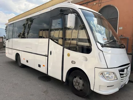 Mercedes-Benz 818, 2011, 29 posti, Euro 5