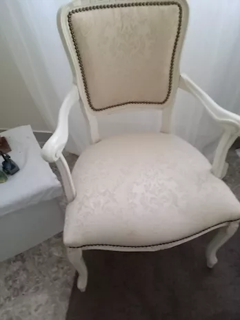 Due poltroncine ottimo stato identiche