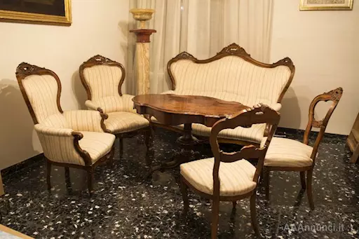 Salotto stile Luigi Filippo del 19°