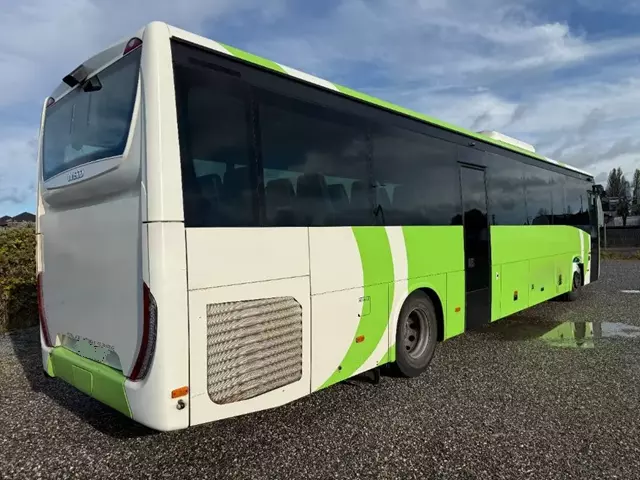 Foto 4Iveco Irisbus Crossway 2016, cambio automatico