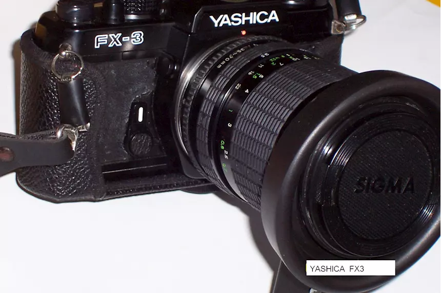 Foto 2Yashica FX-3