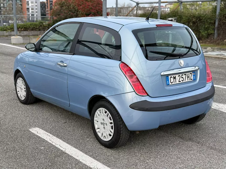 Lancia Modello Ypsilon anno 2004 Km 175000 Berlina Benzina - Foto 3