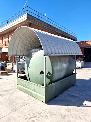 Serbatoio gasolio 5000lt usato