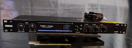 Yamaha REV100 Digital Reverberator - 25172