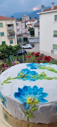 Aiuto Pasticcera, Operaia Generica