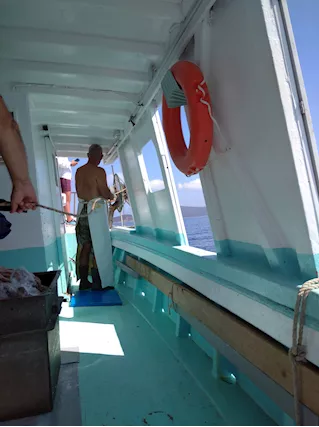 Barca da pesca e pescaturismo