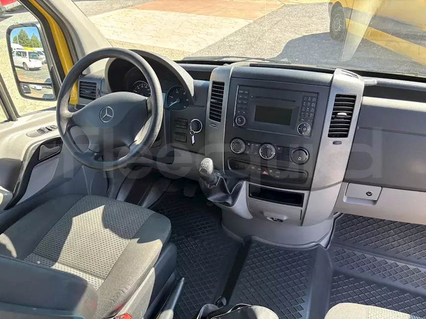 Foto 4Mercedes-Benz Sprinter, 2013, 8 posti, Euro 5, km 312.825, cambio: manuale
