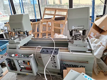Foratrice a 2 teste per serramentisti rinaldi