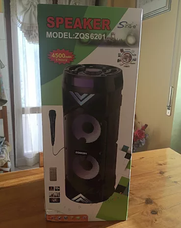 Cassa BlueTooth luminosa con microfono e telecomando