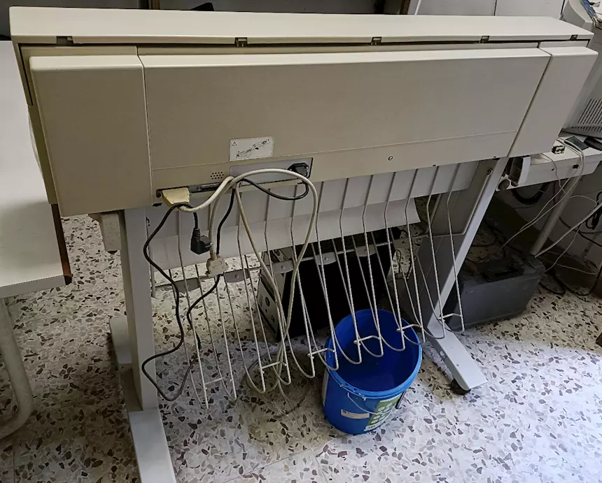 Foto 3 Plotter HP 430